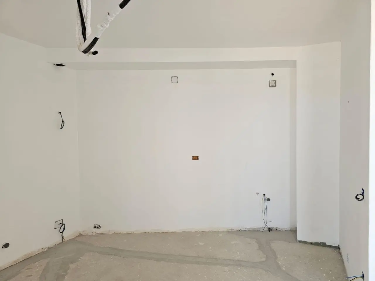 Apartment For Sale In Saranda Albania