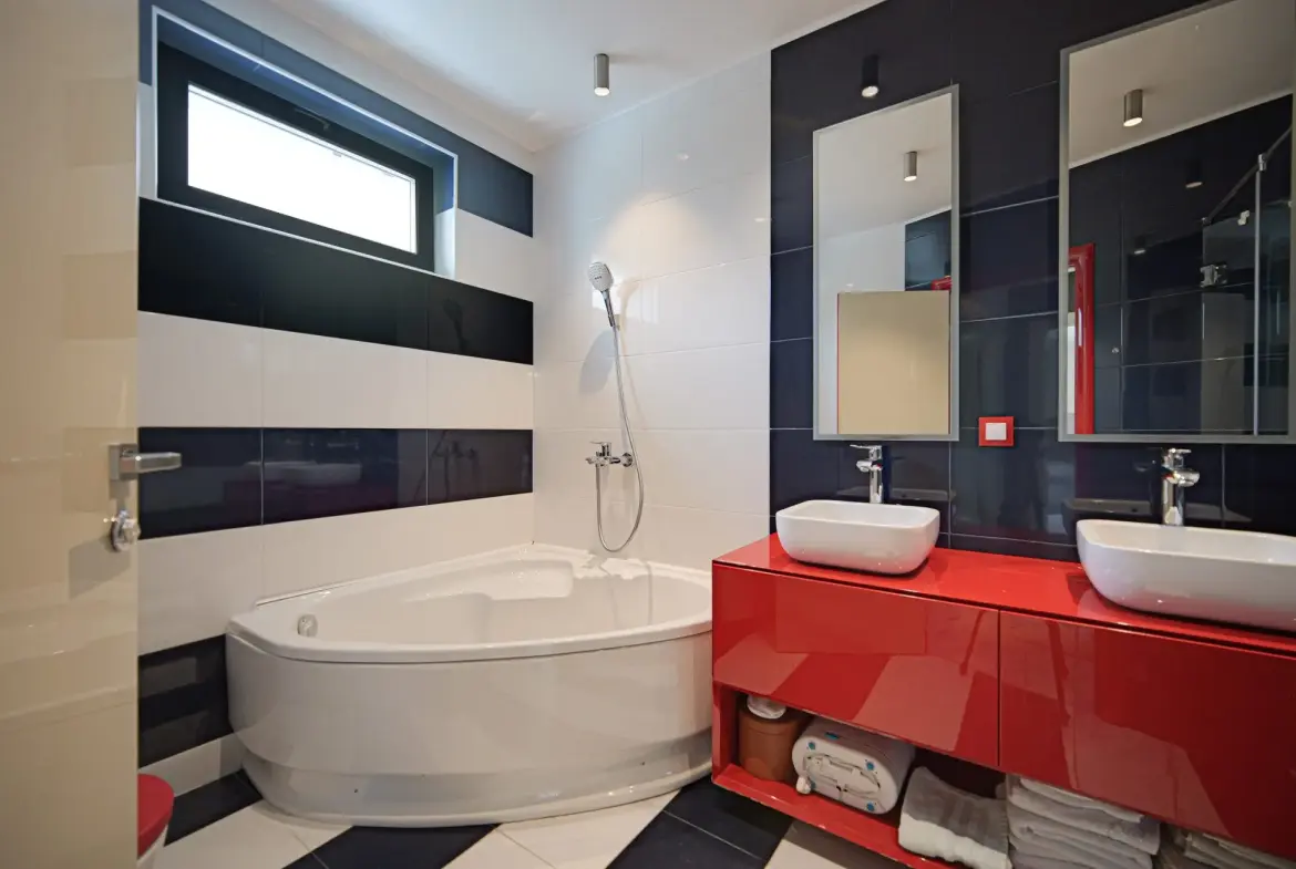 A modern detached house in an excellent location in the town of Bankya