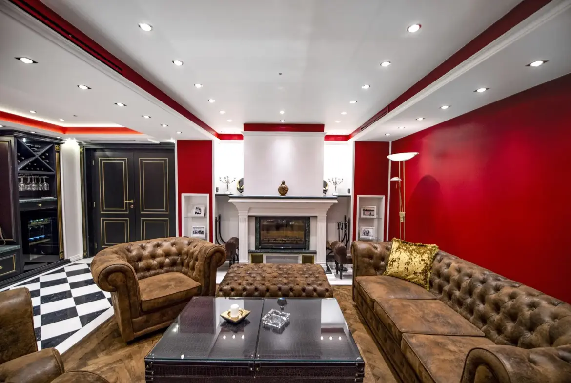 Spacious floor of a business building located in Hadji Dimitar district