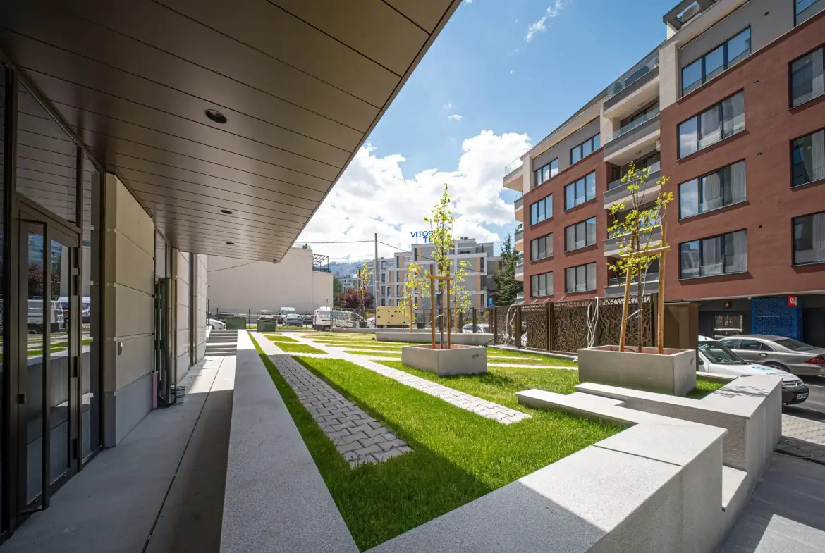Office in a new elegant building on Cherni Vrah Blvd. for sale
