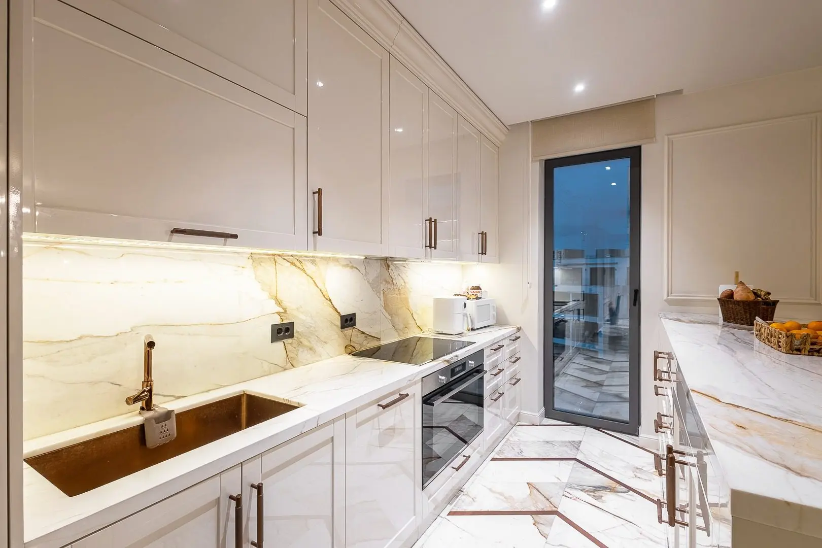 3-Bedroom Apartment, 245 m² – Venizelosova, Stari grad, Belgrade