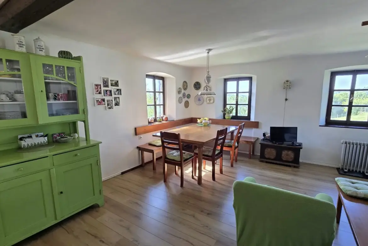 Ljubljana surroundings – a beautiful, restored farmhouse, 30 min from Ljubljana