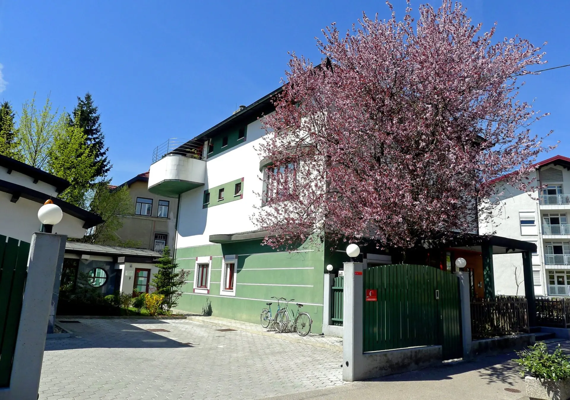 Ljubljana – Two charming houses in very popular area of Ljubljana