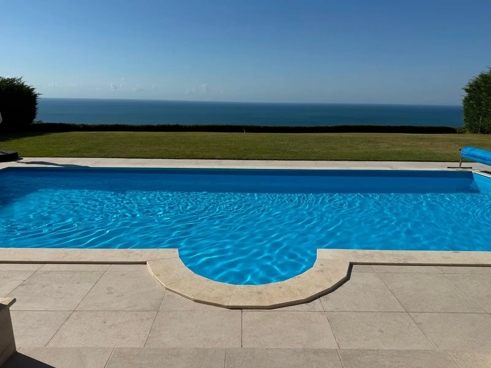 Beachfront villa with panoramic ocean views