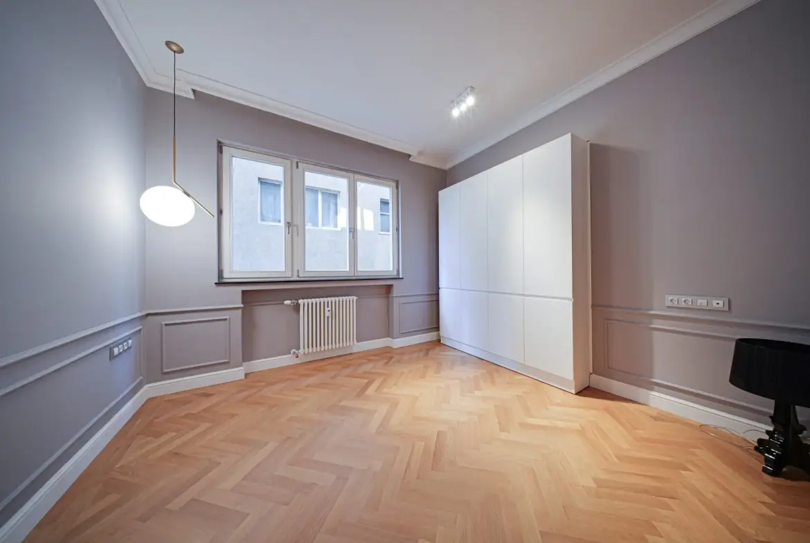 Exclusive apartment for sale in close proximity to the National Assembly