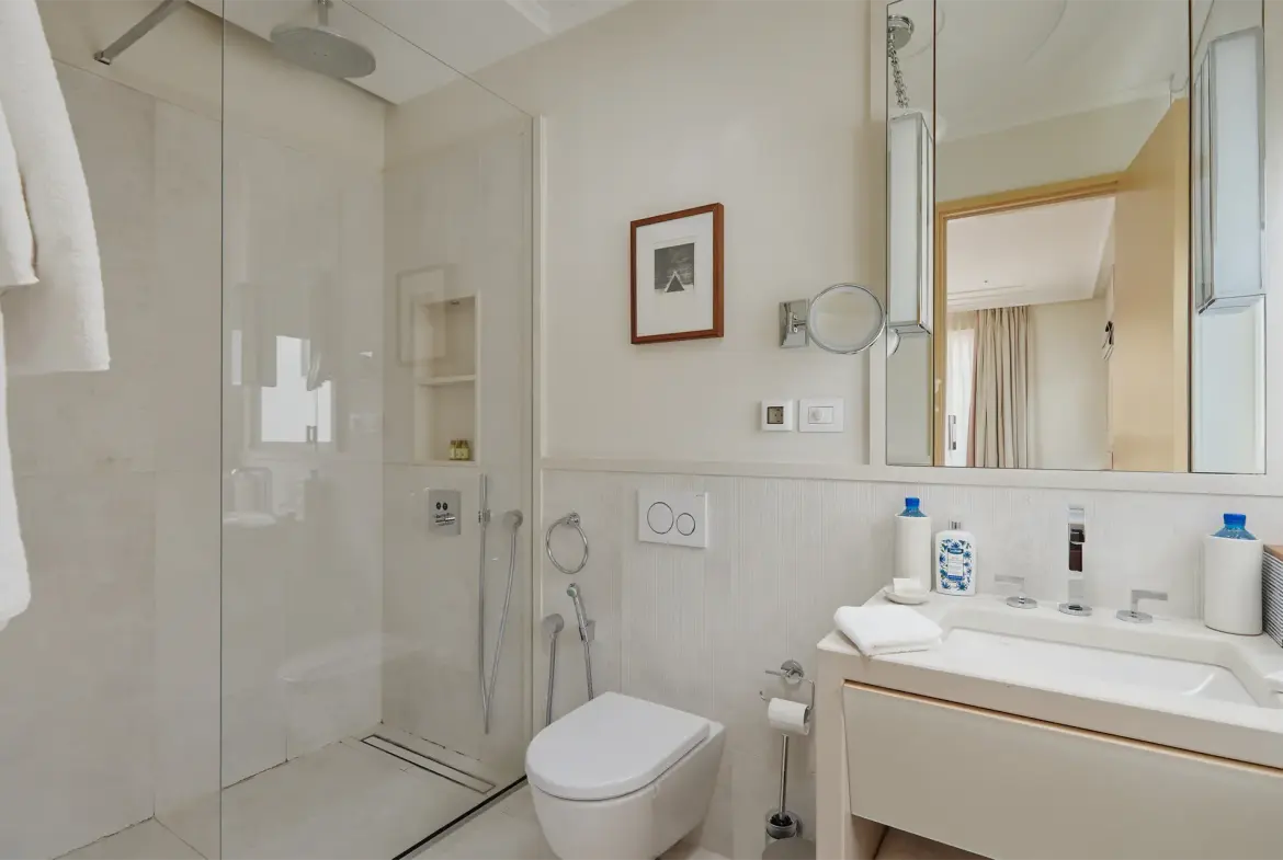 Three-bedroom apartment available at Baia Residence, Porto Montenegro