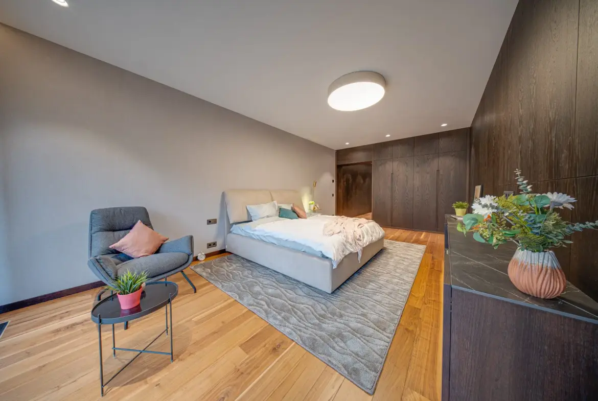 Boutique maisonette on the shore of Lake Pancharevo