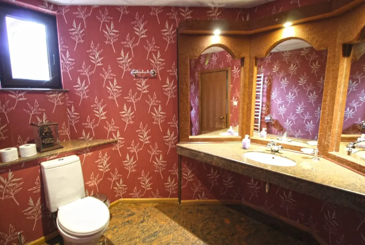 Spacious semi-furnished house in a gated community in Simeonovo.