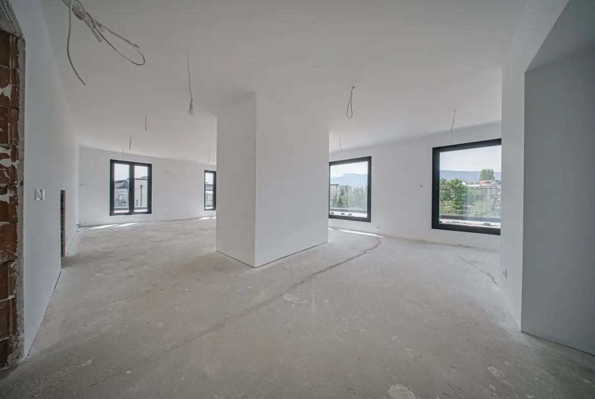 Premium penthouse with unparalleled panorama, space and views in an unparalleled boutique building in Iztok district