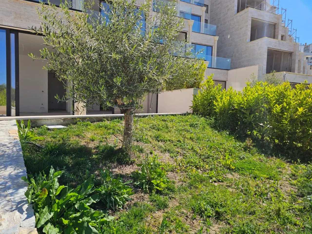 Real Estate For Sale In Saranda Albania