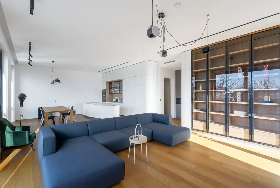 3-Bedroom Apartment, 184 m² – Green Hill, Savski venac, Belgrade