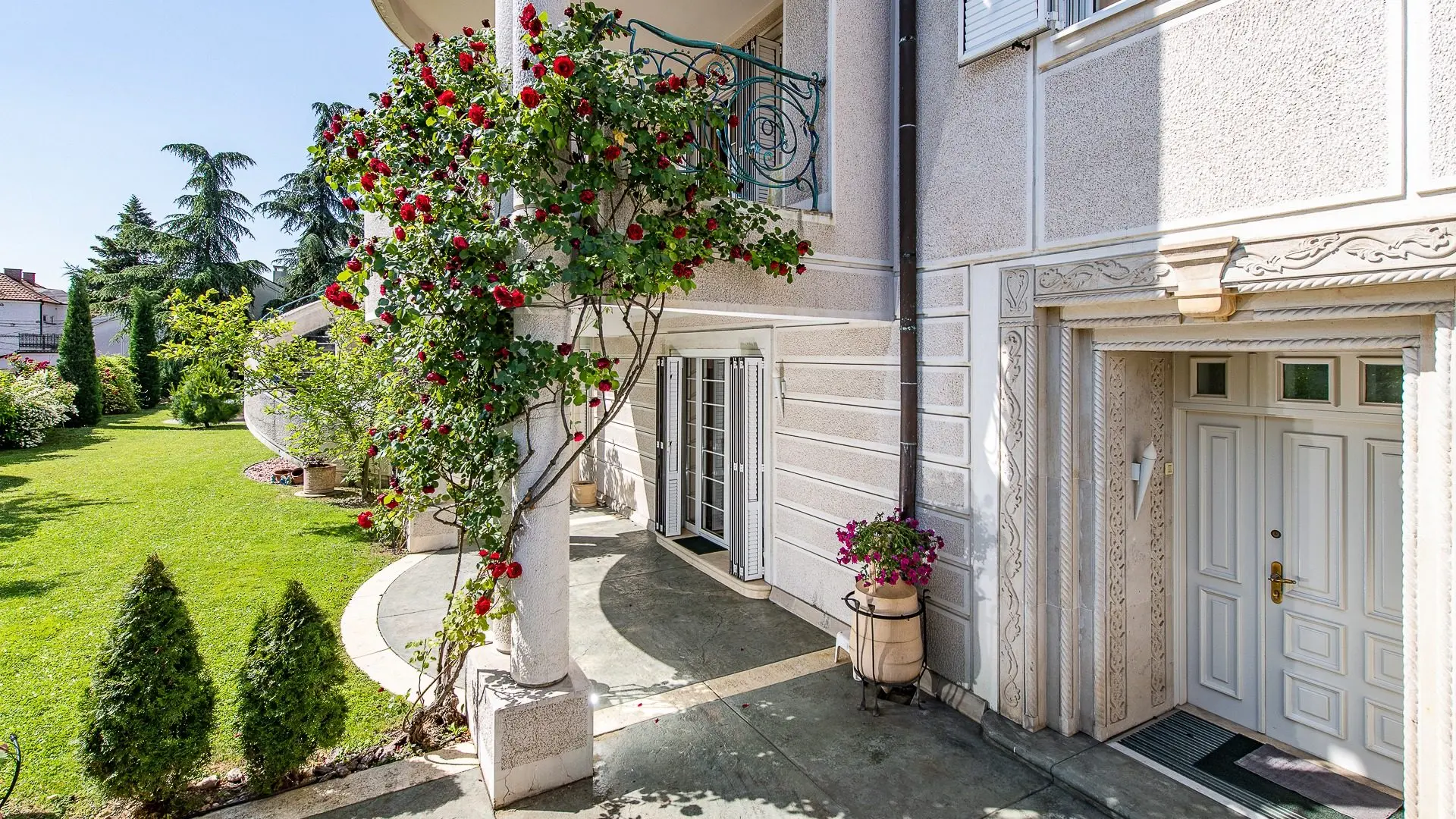 10-Bedroom Villa, 503 m² – Generala Nikodija Stefanovića, Savski venac, Belgrade