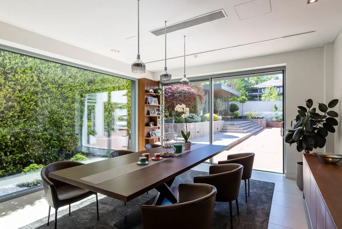 4-Bedroom Villa, 732 m² – Senjačka, Savski venac, Belgrade
