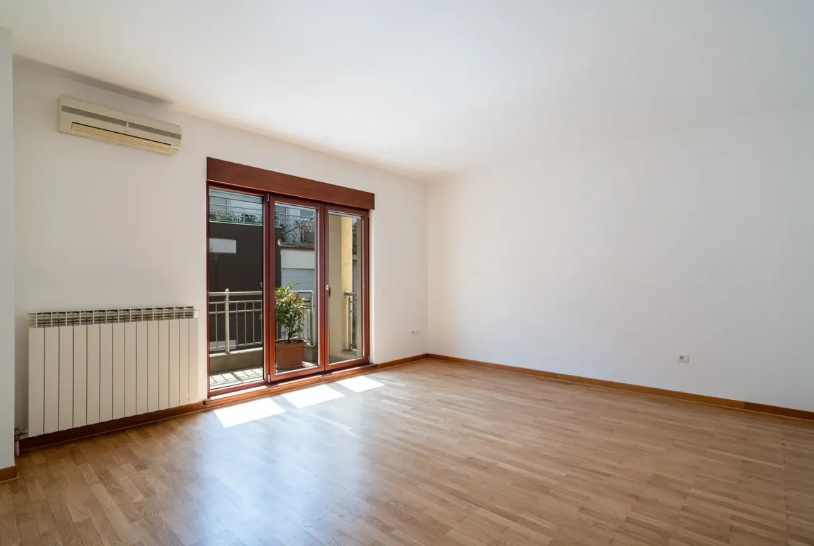 5-Bedroom Apartment, 193 m² – Koče Kapetana, Vračar, Belgrade