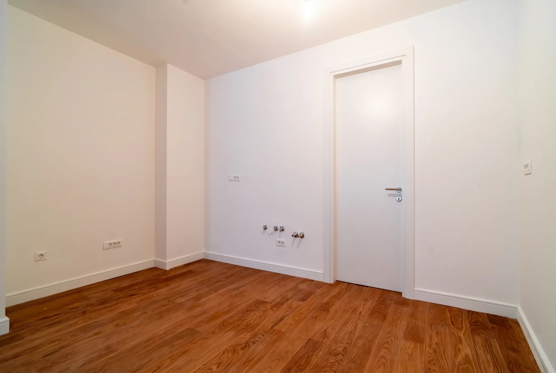 4-5-2 2-Bedroom Apartment, 128 m² – Loznička, Vracar, Belgrade