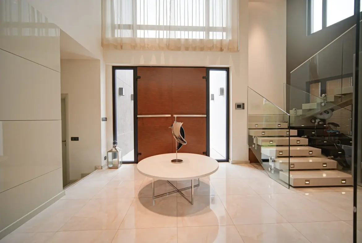A modern detached house in an excellent location in the town of Bankya