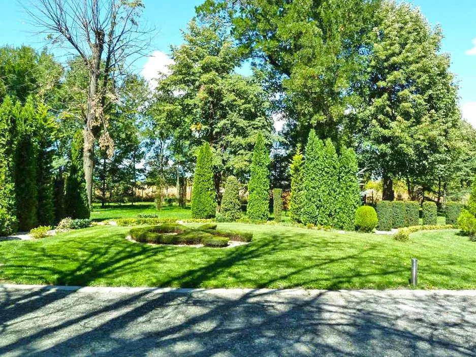 Hotel for sale in Kazanlak