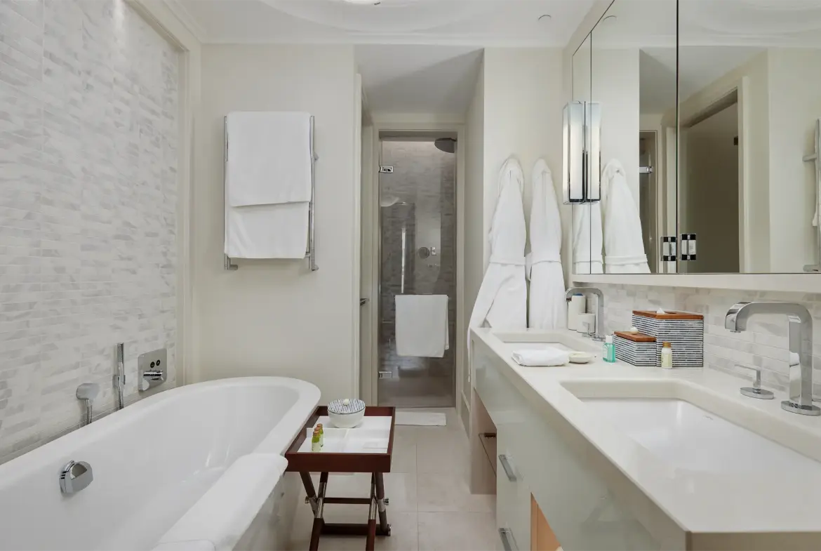 Three-bedroom apartment available at Baia Residence, Porto Montenegro