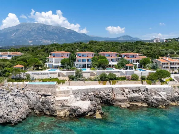 Beachfront villa with a private pool, Utjeha, Bar
