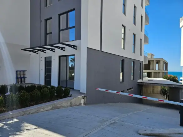 Wonderful Sea View Penthouse For Sale