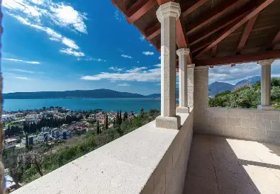Villa Maslina