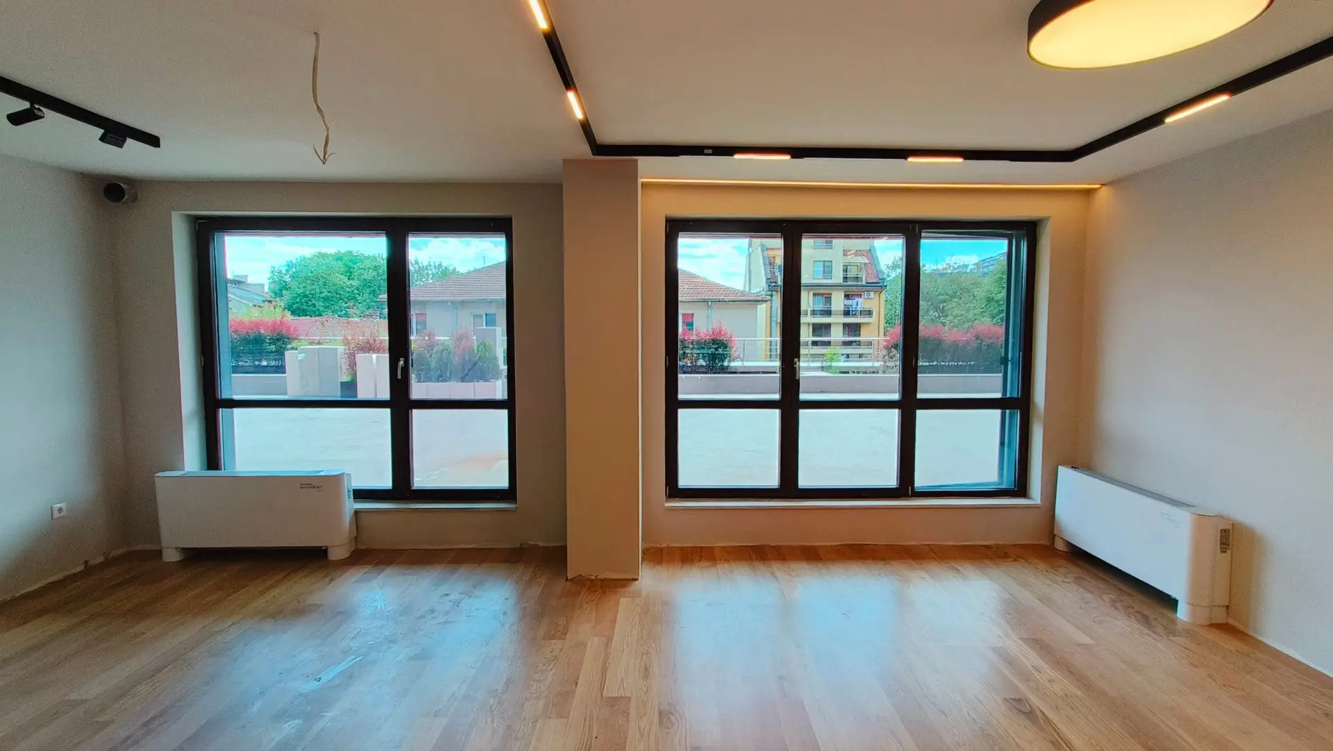 Spacious and fully furnished new apartment in the central part of Sofia
