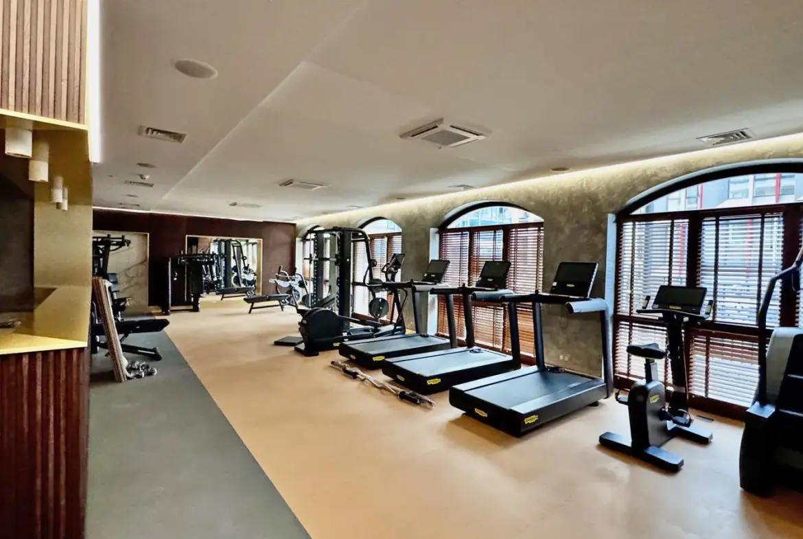 Three-bedroom apartment in a new luxury complex in Krastova vada