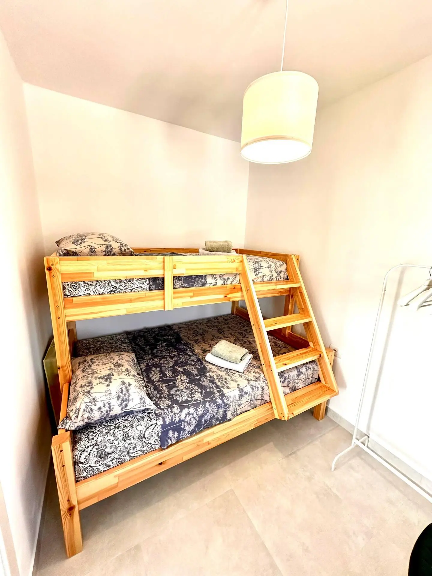 Villa Property for Sale in Southern Albania – 3 Bedroom House on 1320 m² Land