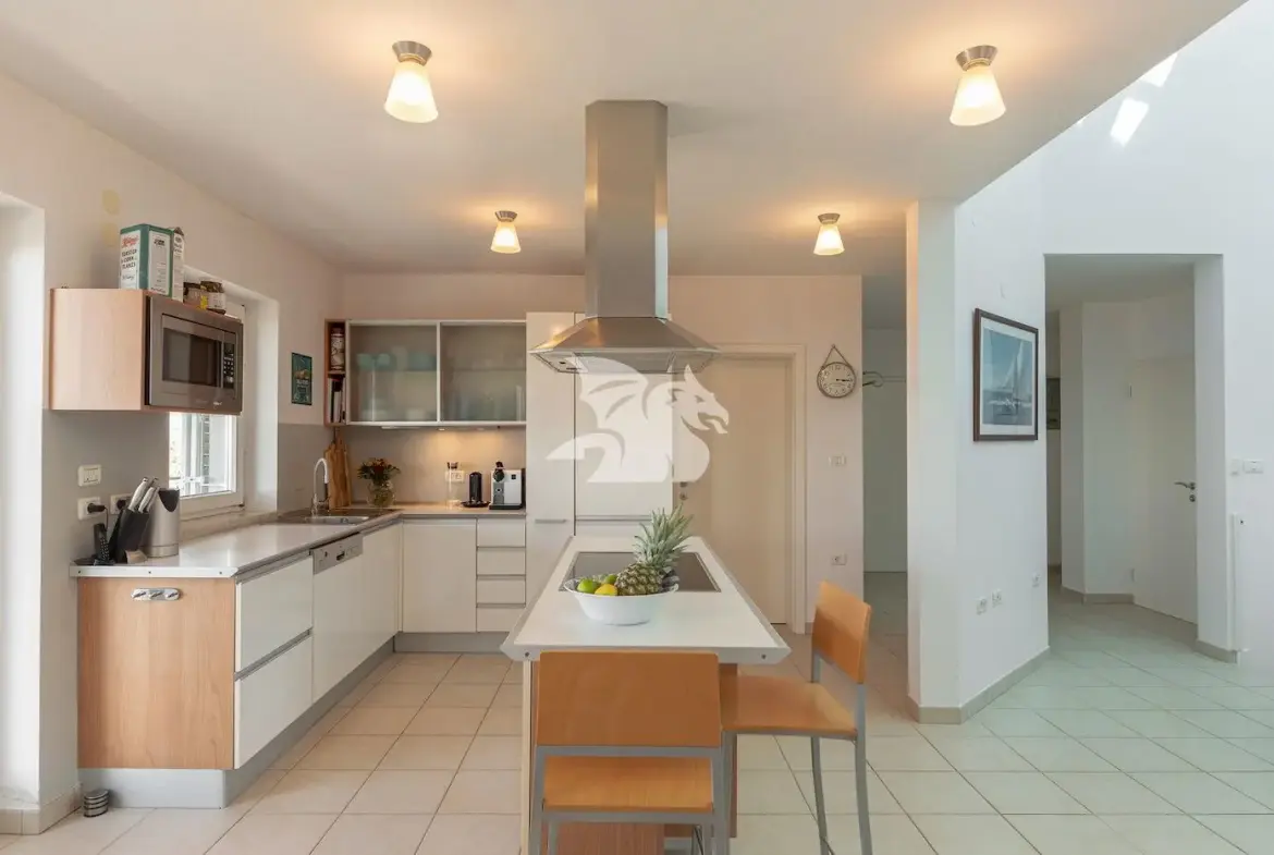 House, Detached – Malija, South Primorska