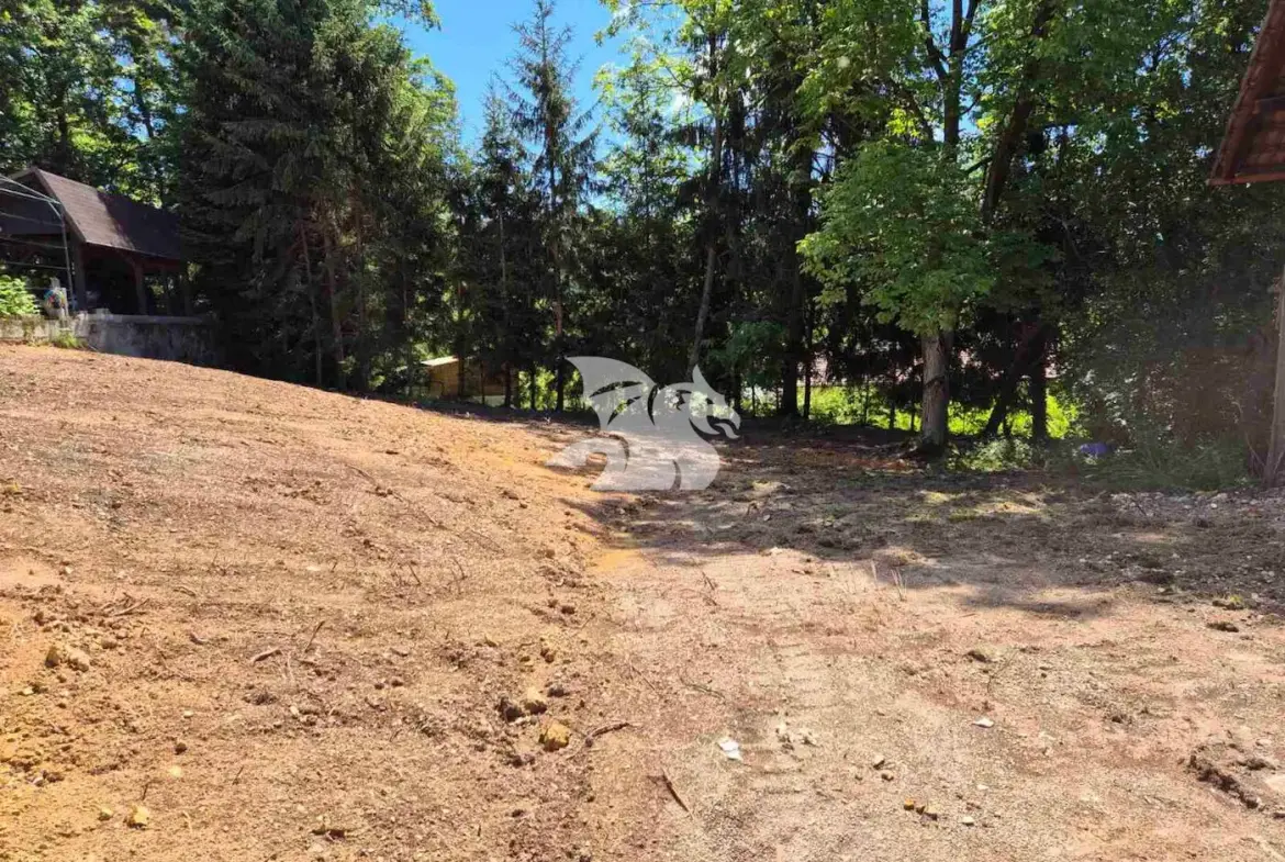 Land, For building – Rudnik, Ljubljana