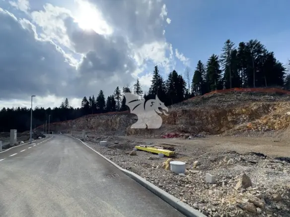 Land, For building – Logatec, Ljubljana – suburbs
