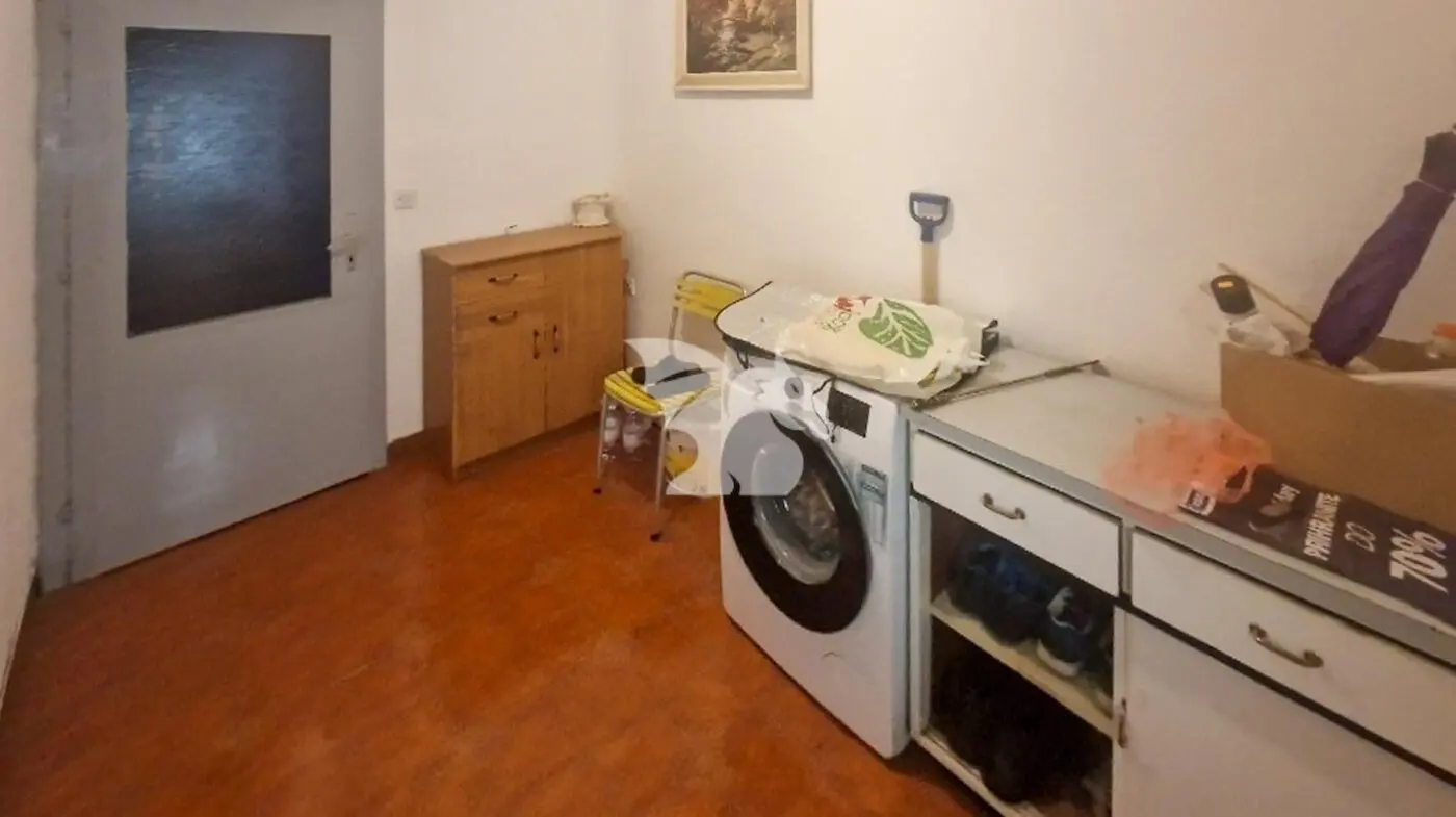 4884_3809121_8_b Apartment, 3 room – Ig, Ljubljana – suburbs