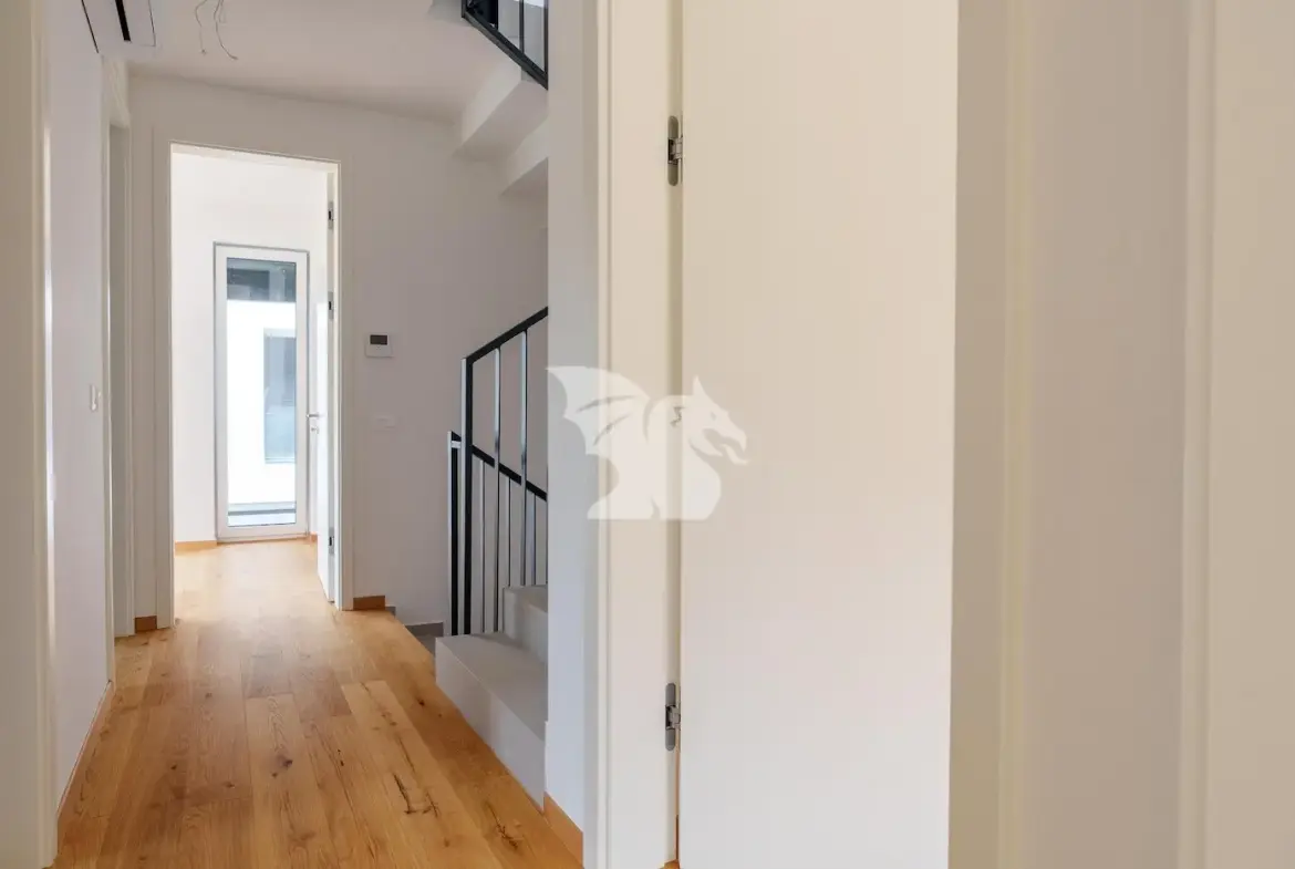 House, Semi-detached – Šentvid, Ljubljana