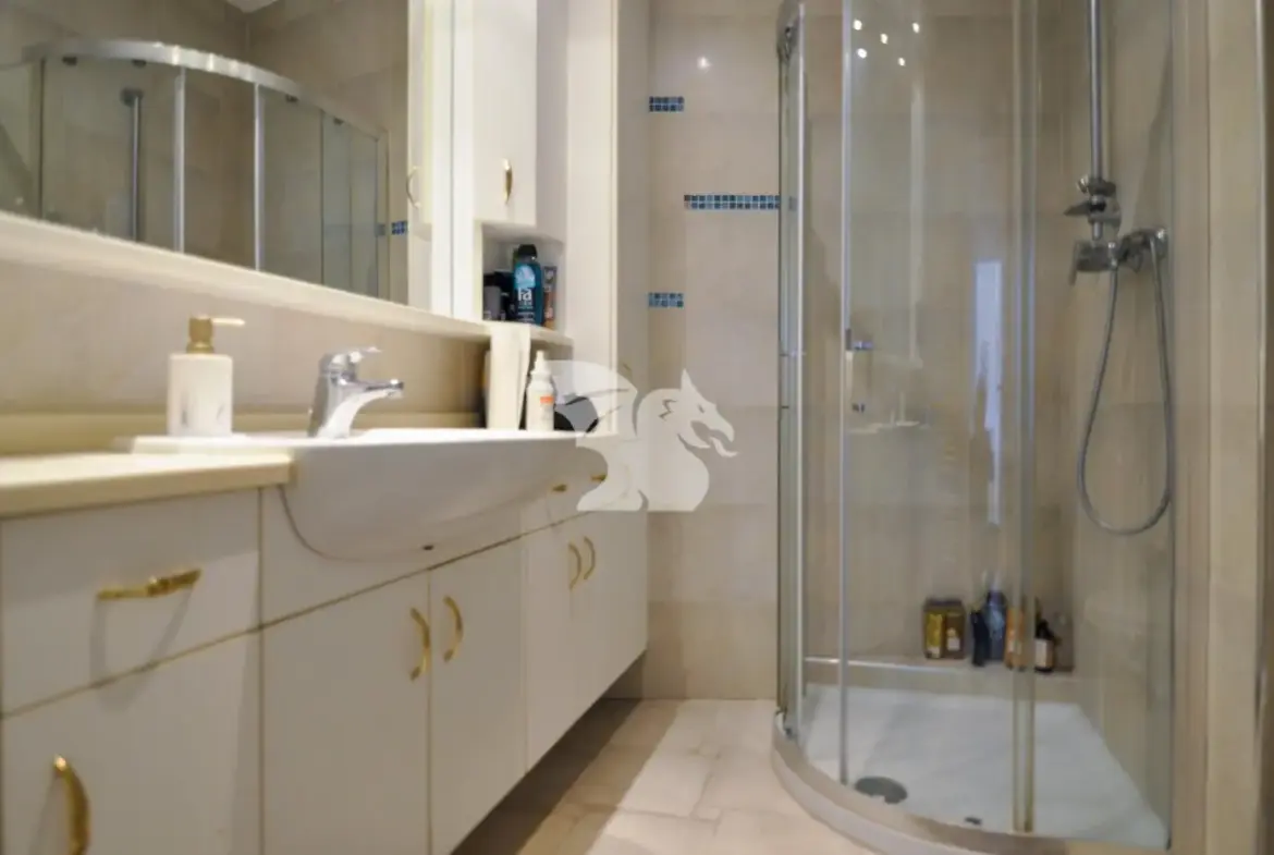 Apartment, 3 room – Center, Ljubljana