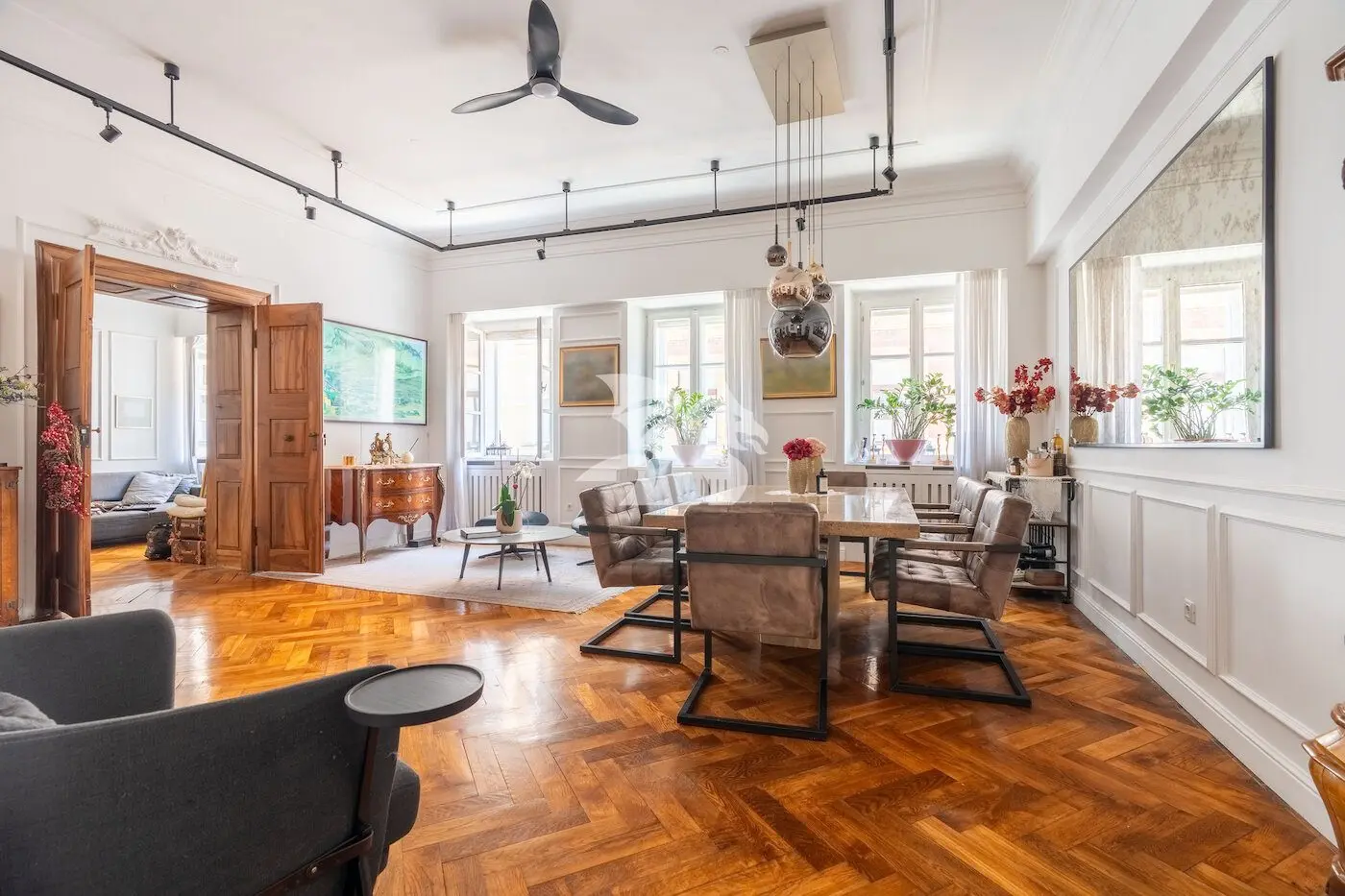 Apartment, 5 room – Center, Ljubljana