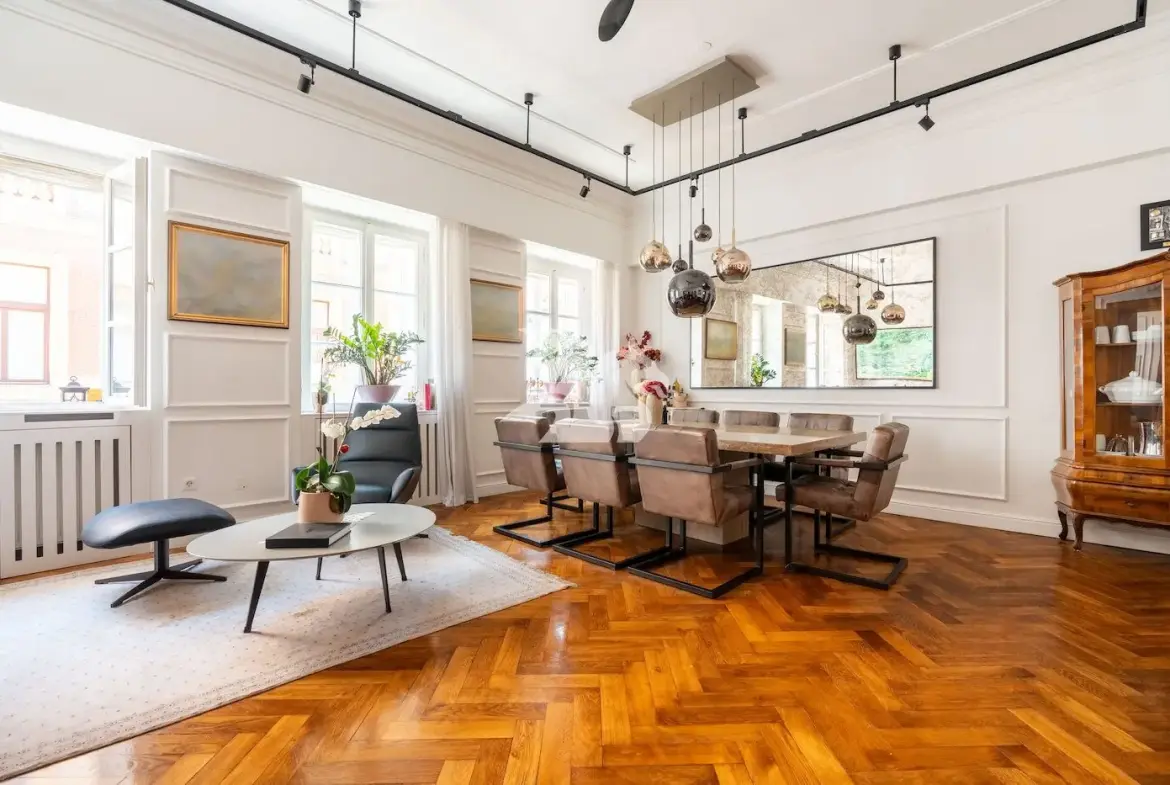Apartment, 5 room – Center, Ljubljana