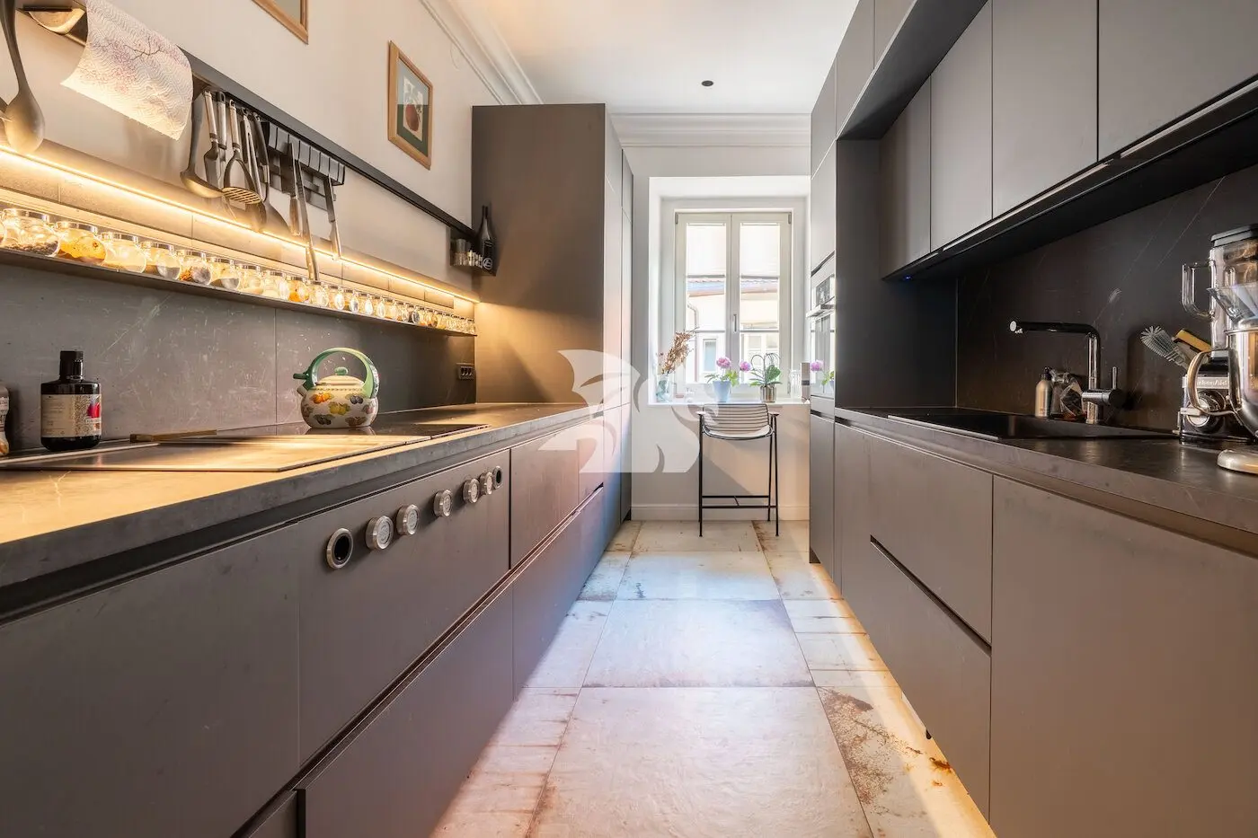 Apartment, 5 room – Center, Ljubljana