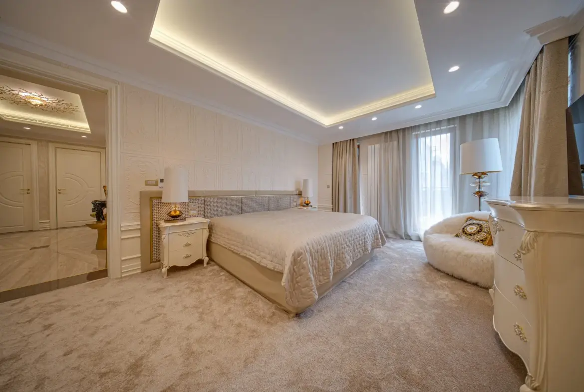 Impressive apartment with a top location in one of the most preferred neighborhoods of the capital, Iztok
