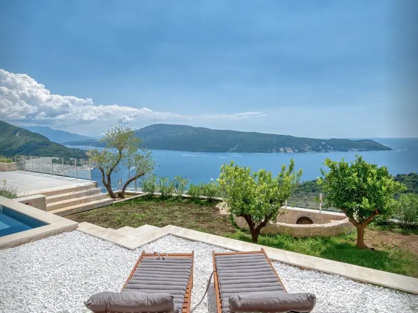Villa Podi with panoramic sea view