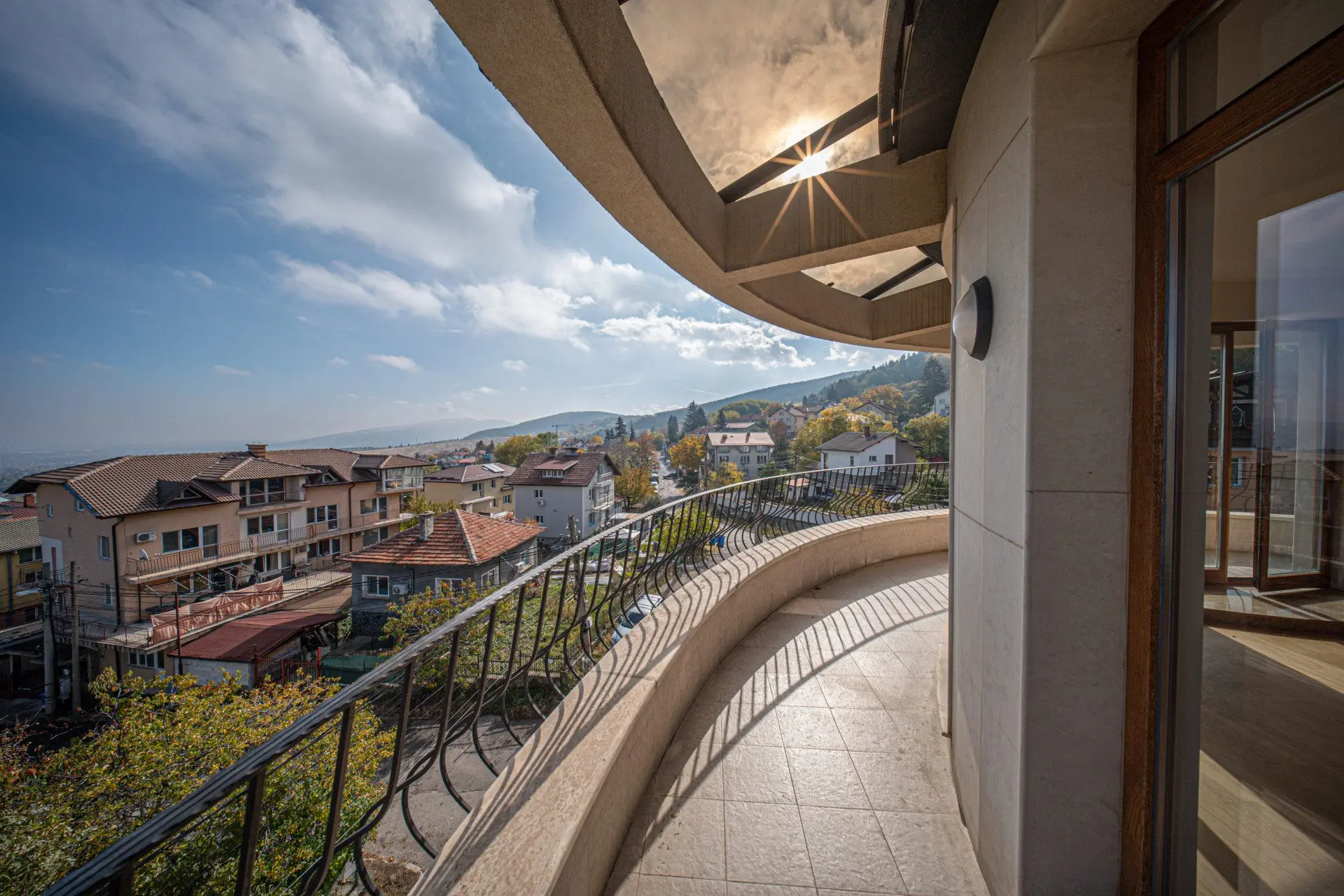 4bf038ffac3fd9589323b8fecc60fb18 Exclusive building with panoramic views and the possibility of individual sales