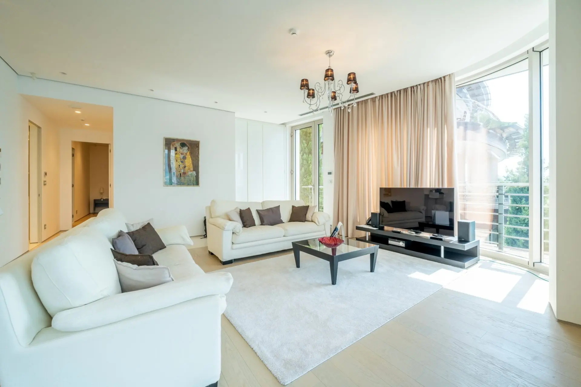 Seaside two-bedroom apartment