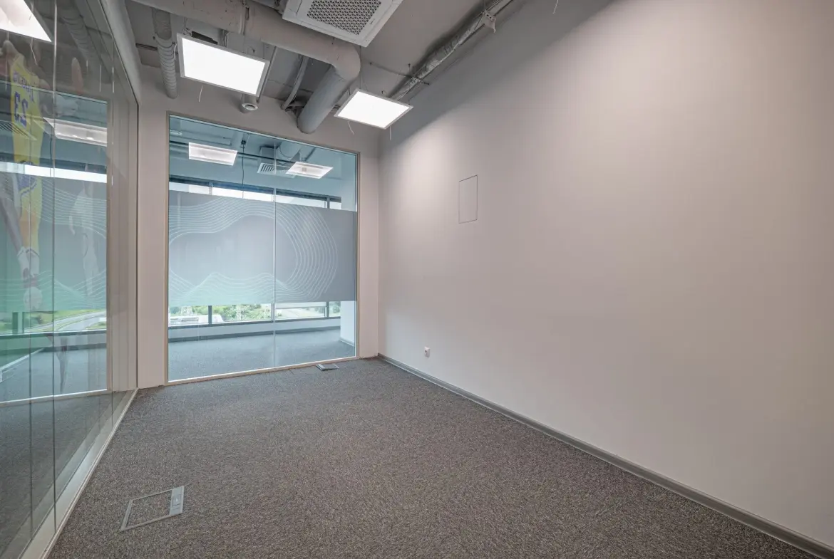 Representative office in a modern office building on Bulgaria Blvd. for sale