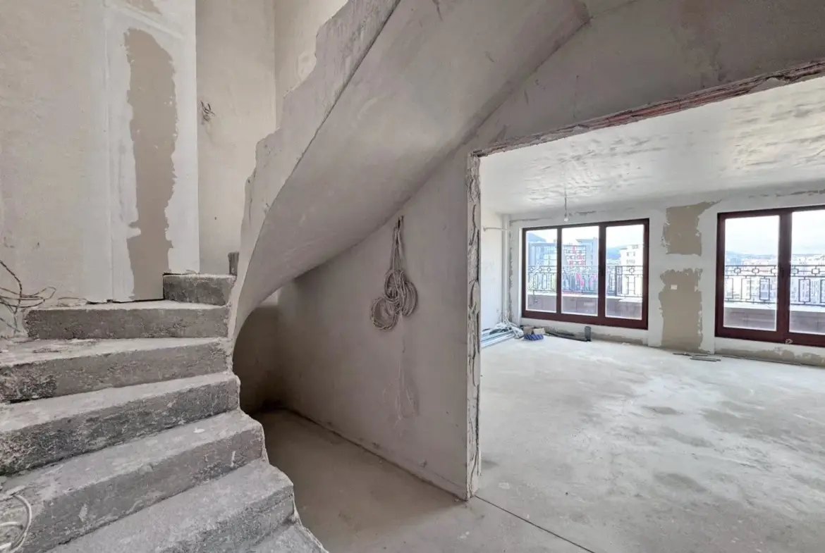 Three-bedroom apartment in a new luxury complex in Krastova vada