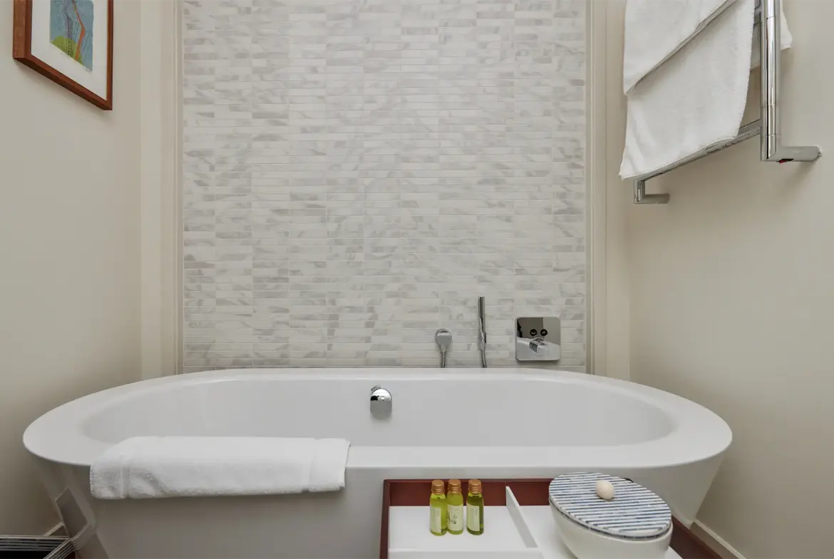 Three-bedroom apartment available at Baia Residence, Porto Montenegro