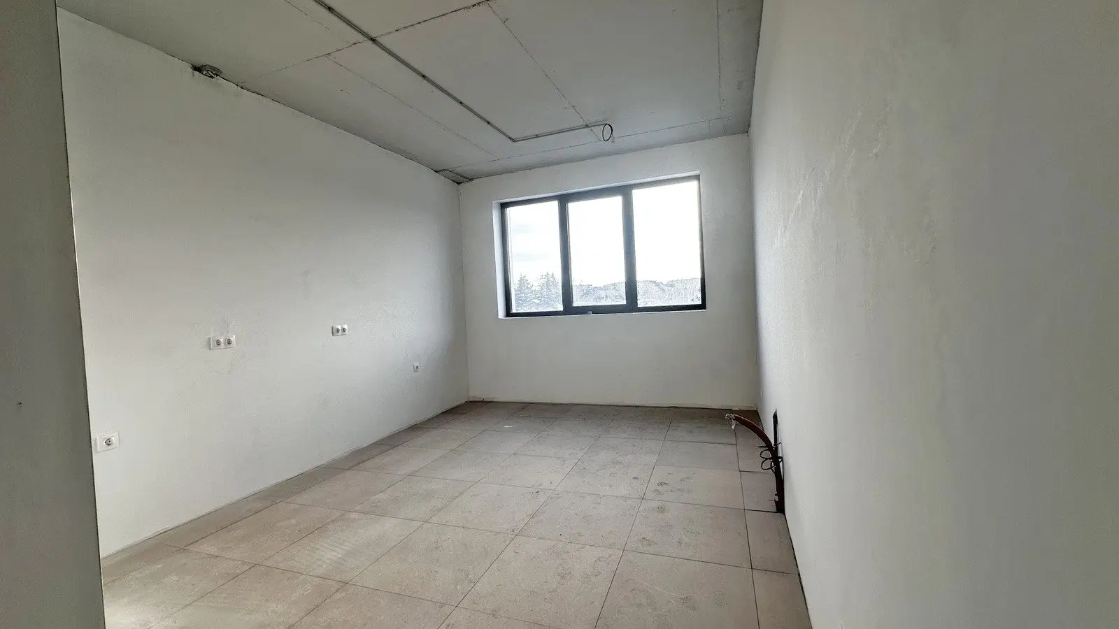 High end new boutique business building for sale