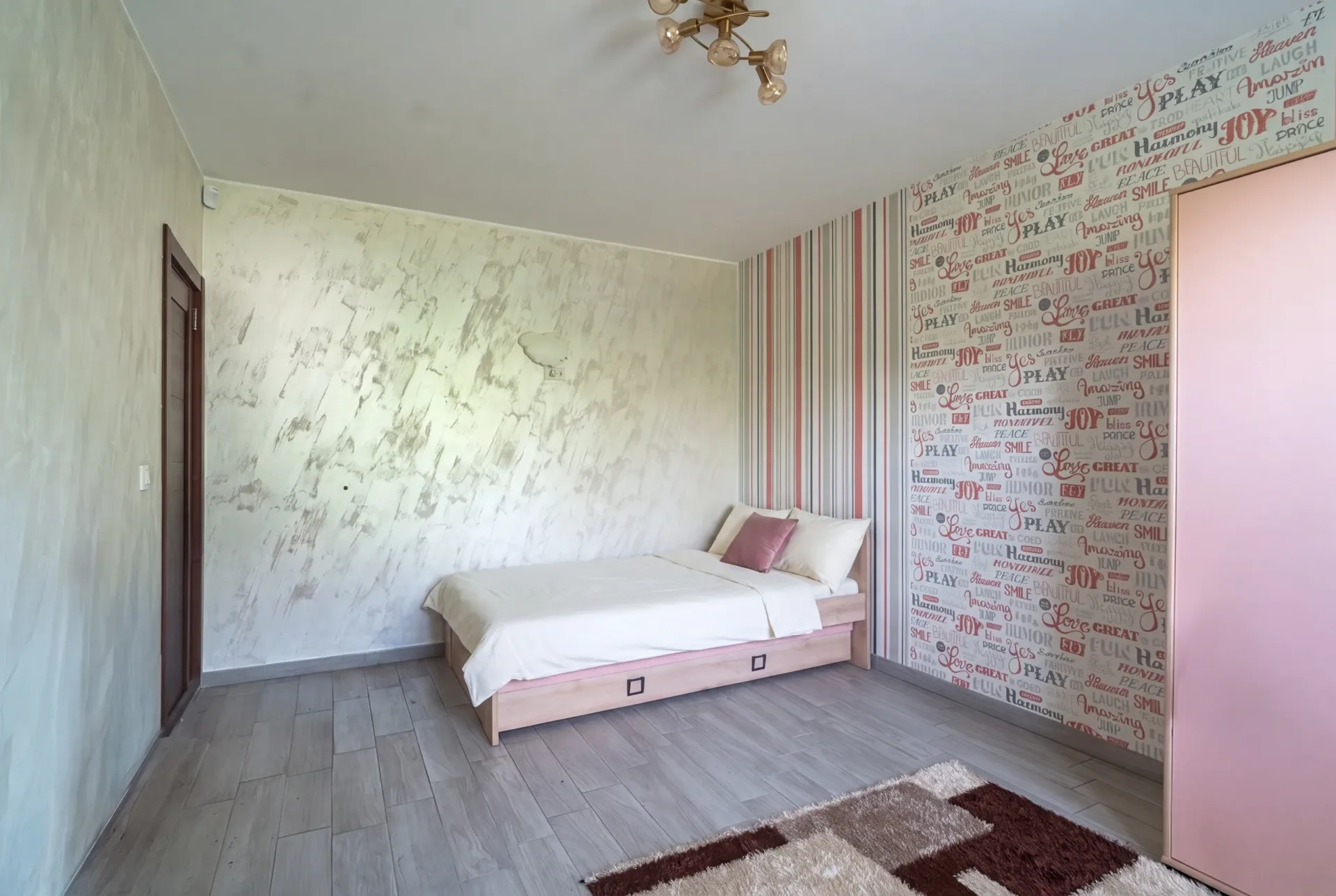 5-11-scaled-1 3-Bedroom House, 247 m² – Viktora Starčića, Surčin, Belgrade