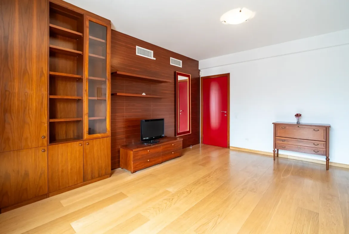 5-Bedroom Apartment, 282 m² – Sokolska, Vračar, Belgrade