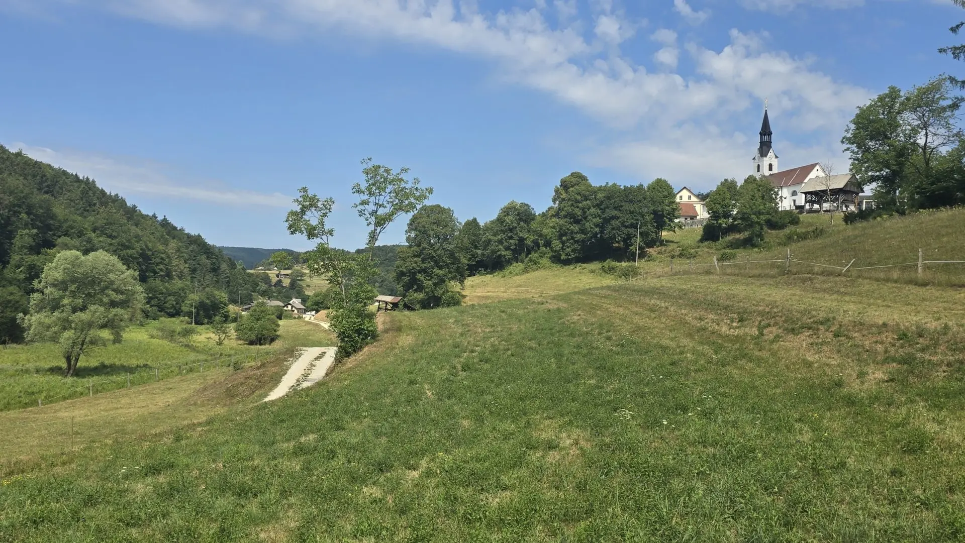 5-3 Ljubljana Area – Exceptional Country Estate with 5.5 Hectares
