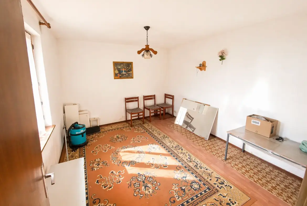 Vipava Valley – Semi-detached house above Vipava Valley