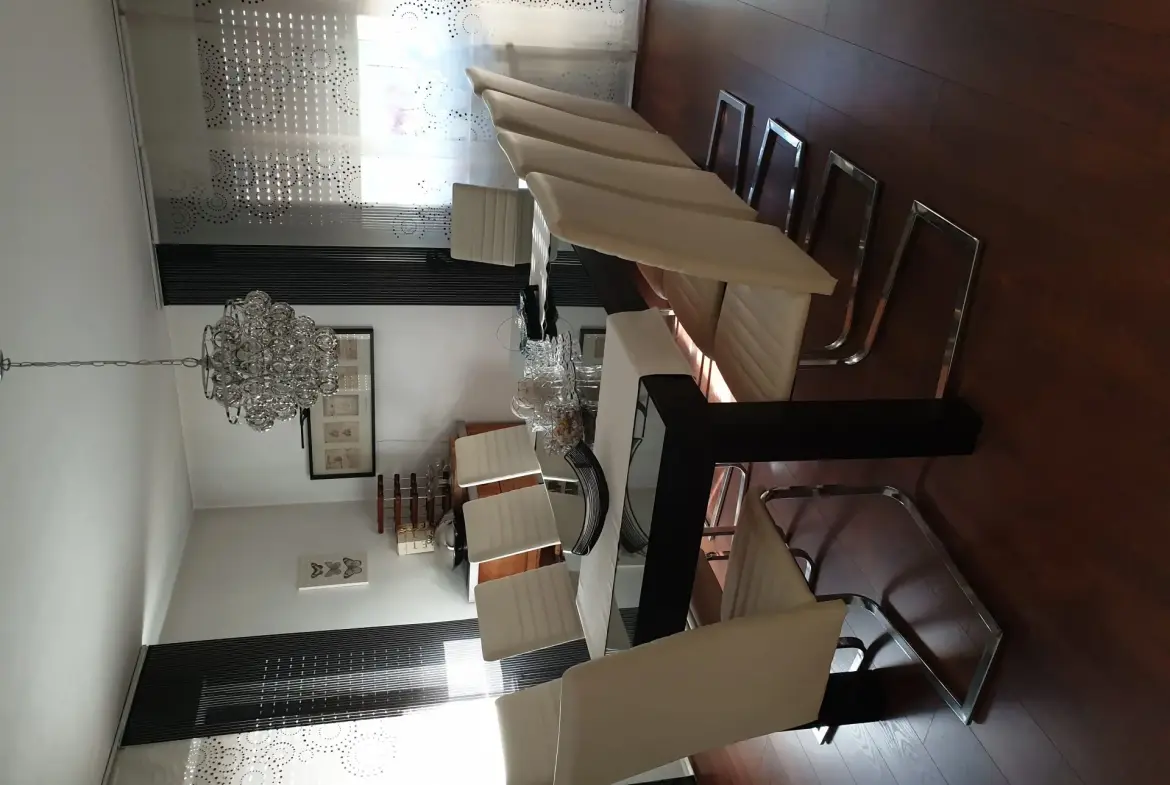 Škofja Loka Area – Spacious Family House with Beautiful Views and Large Garden in Gorenja Vas